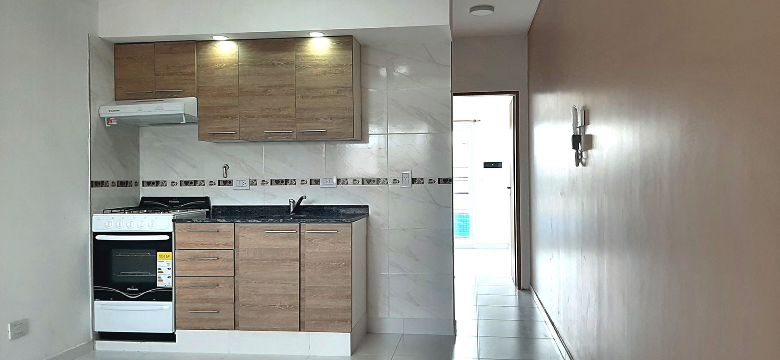 Excelente Departamento sobre 844 - Villa La Florida - 