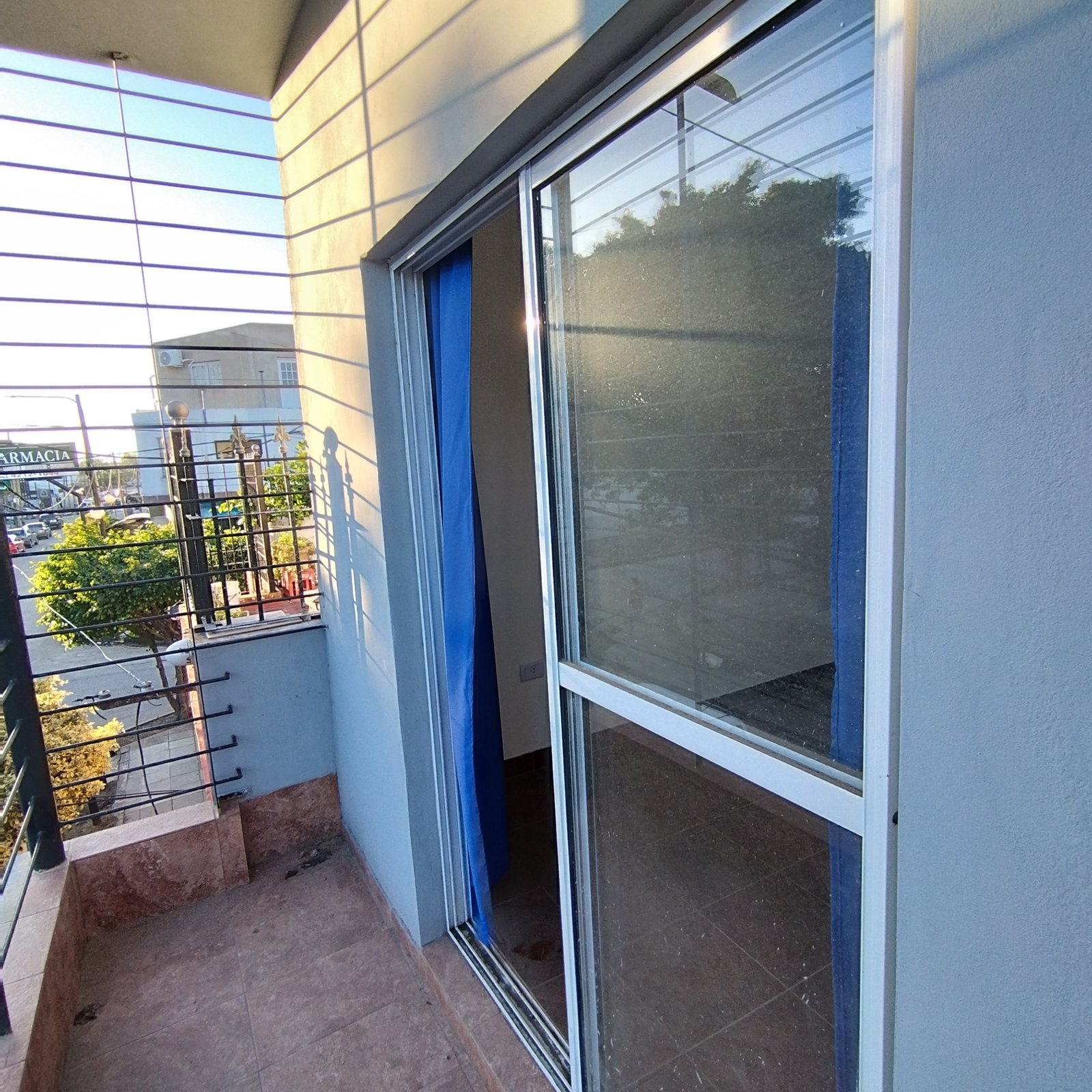 DEPARTAMENTO A MTS DE 844