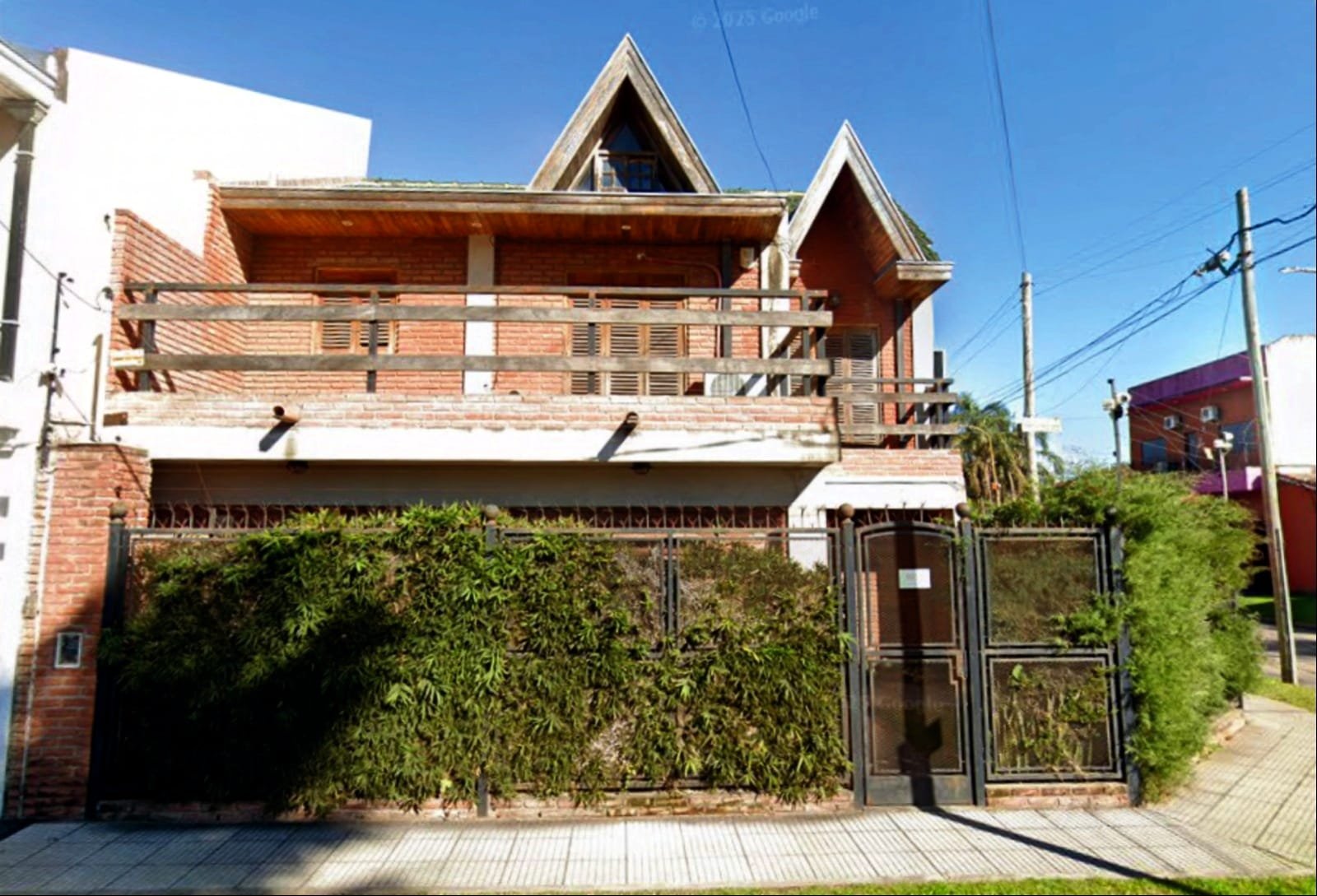 Casa José Blanco N° 3053 (Quilmes)