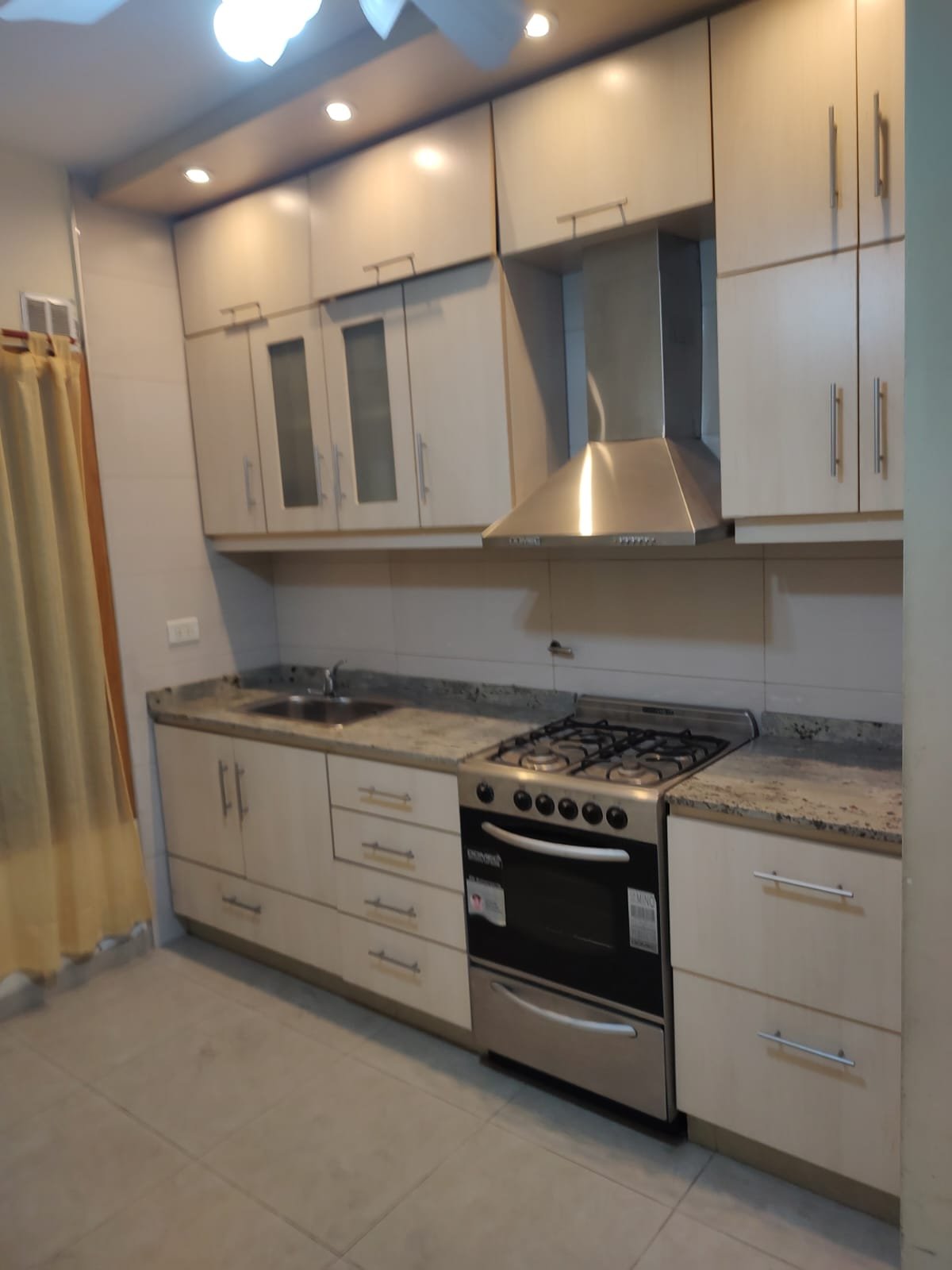 Casa José Blanco N° 3053 (Quilmes)