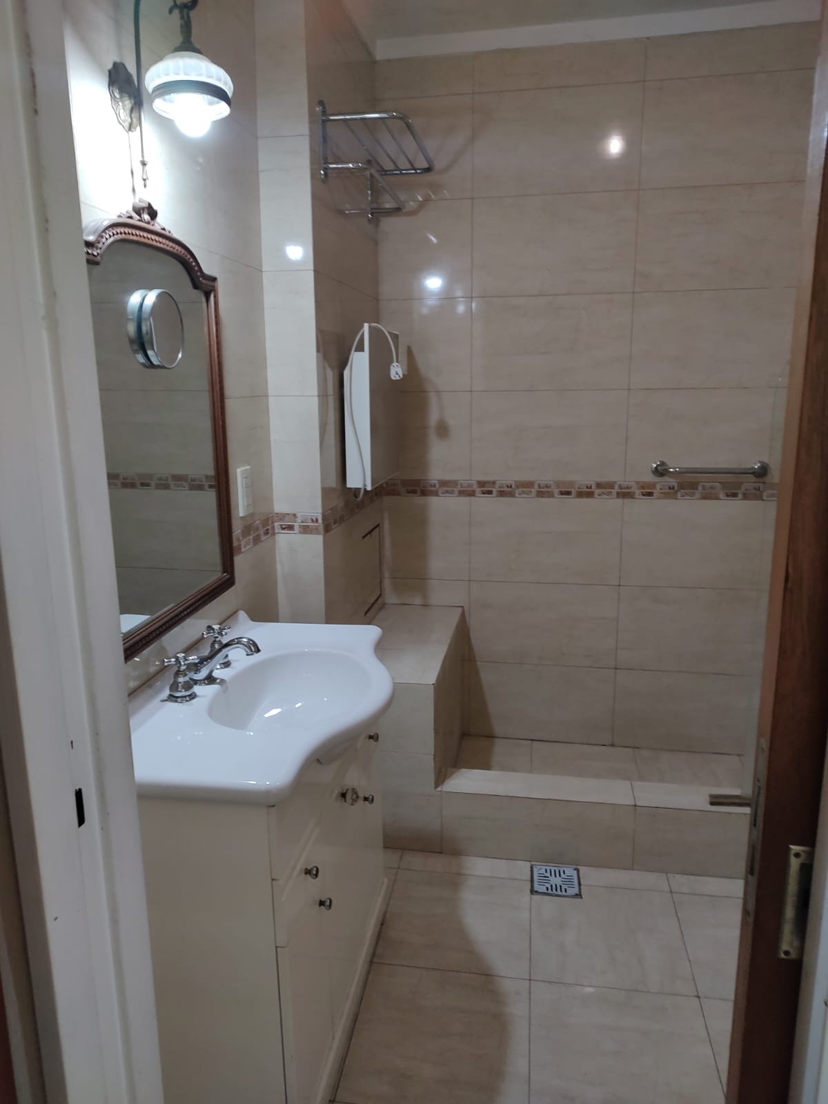 Casa José Blanco N° 3053 (Quilmes)